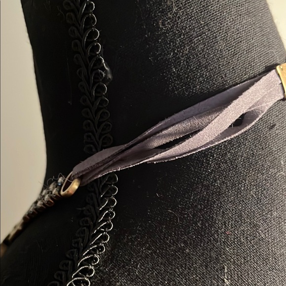 Silpada Labradorite Leather Crystal "Blue Streak" Necklace with Egyptian Motifs - Picture 7 of 13